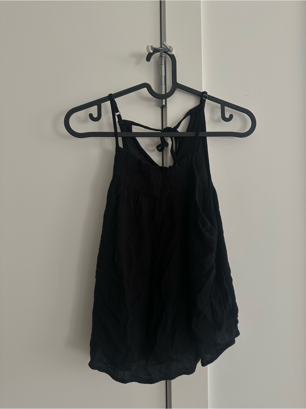 Hollister Black Sleeveless Camisole Size Small Like New